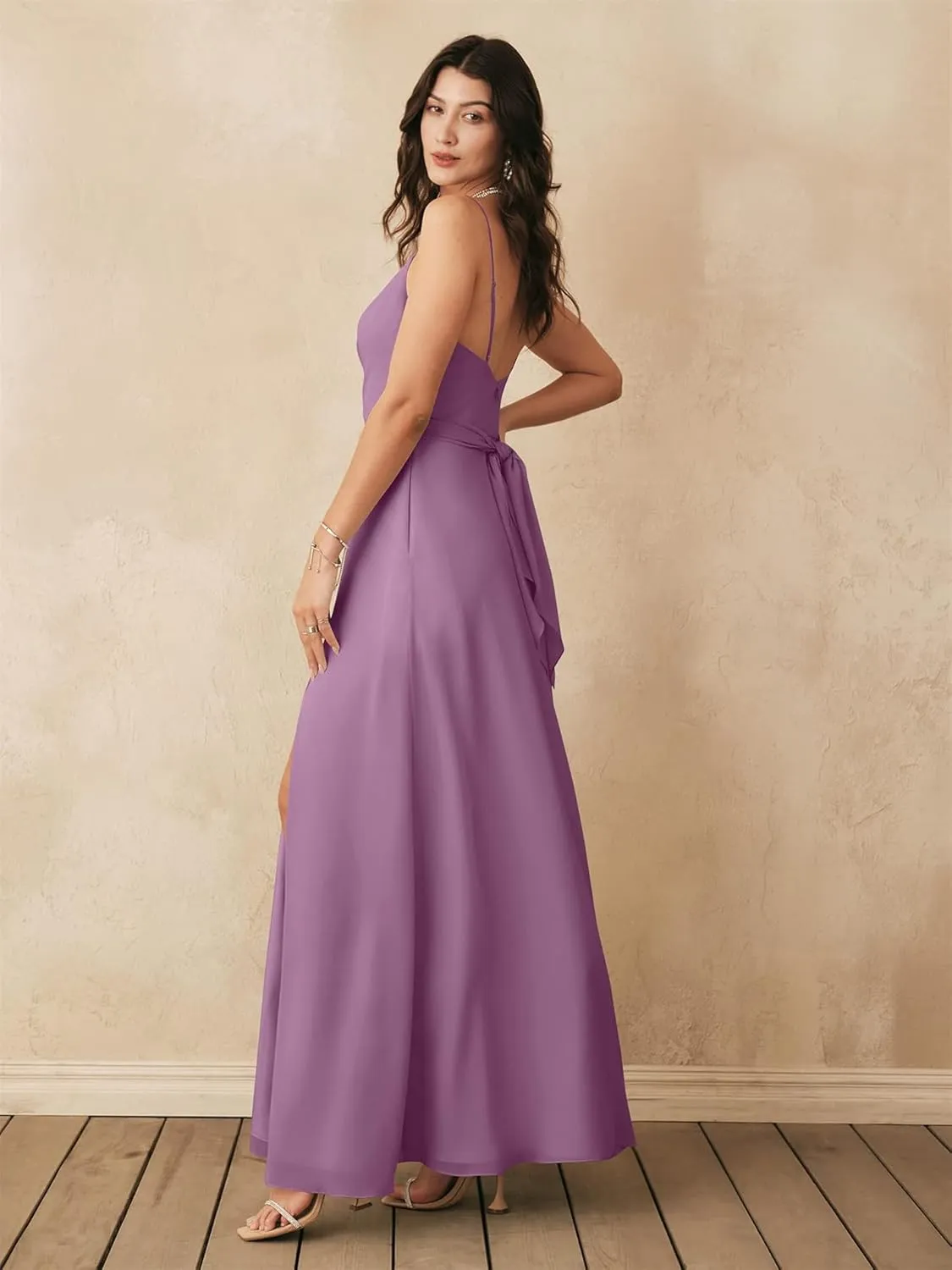 2024 Bridesmaid Dresses A-Line V Neckline Wedding Party Gowns Chiffon Material High Slit Evening Dresses