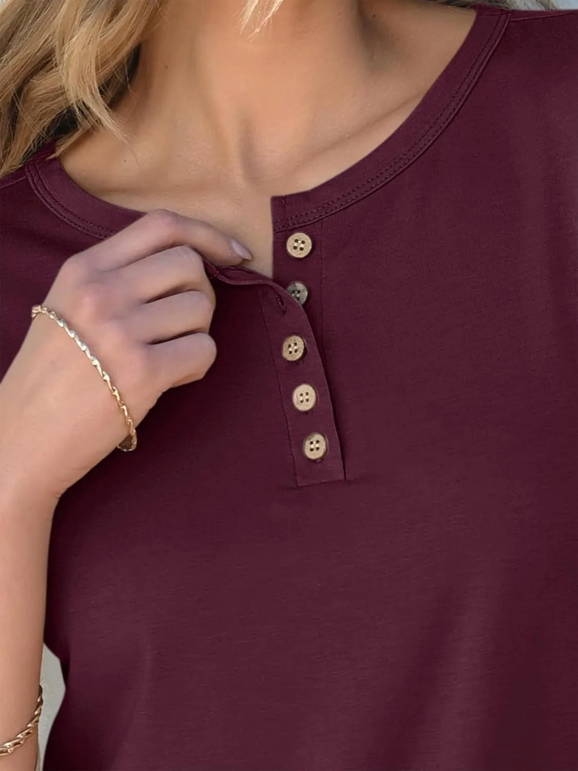 ANRABESS Womens 3/4 Sleeve Tops Henley Shirts Casual Trendy Button T Shirts 2025 Summer Basic Tunic