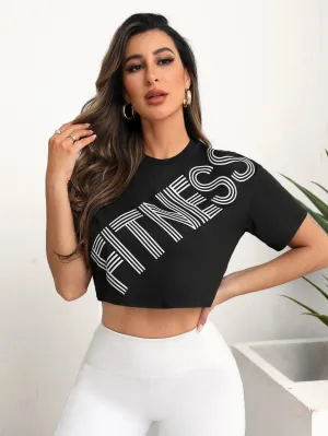 Letter Graphic Crop Active Tee SS23