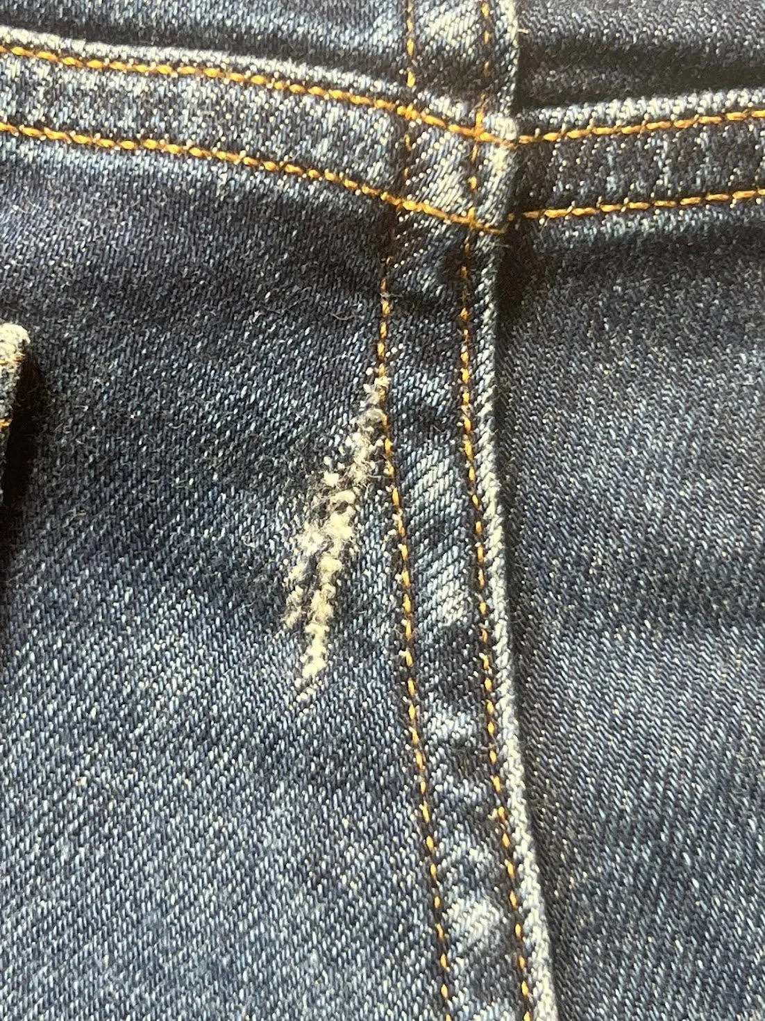MDWLL   JCRW Men's & Women's Flawed Returns Wholesale
