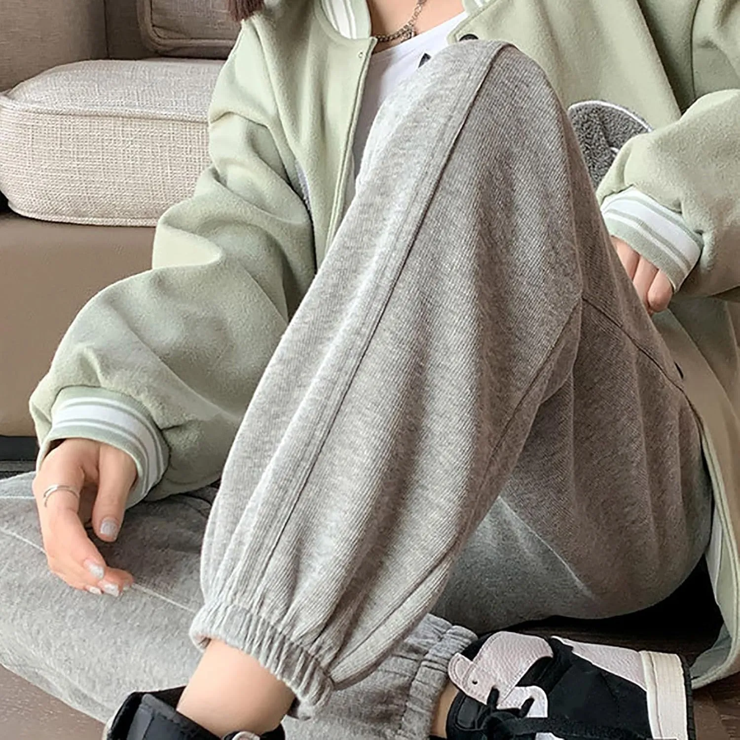 NATHGAM Women's Sweatpants Winter Warm Fleece Lined High Waist Wide Leg Pants Lightweight Comfy Fashion Y2K Street Trousers