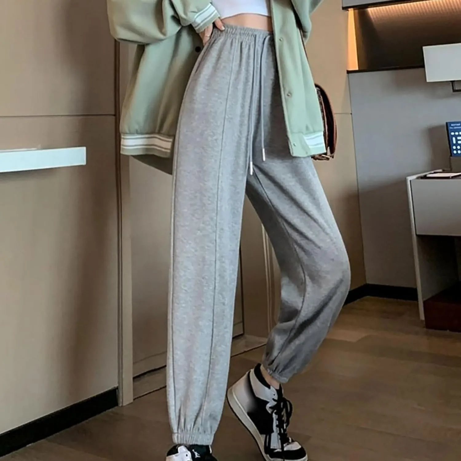 NATHGAM Women's Sweatpants Winter Warm Fleece Lined High Waist Wide Leg Pants Lightweight Comfy Fashion Y2K Street Trousers