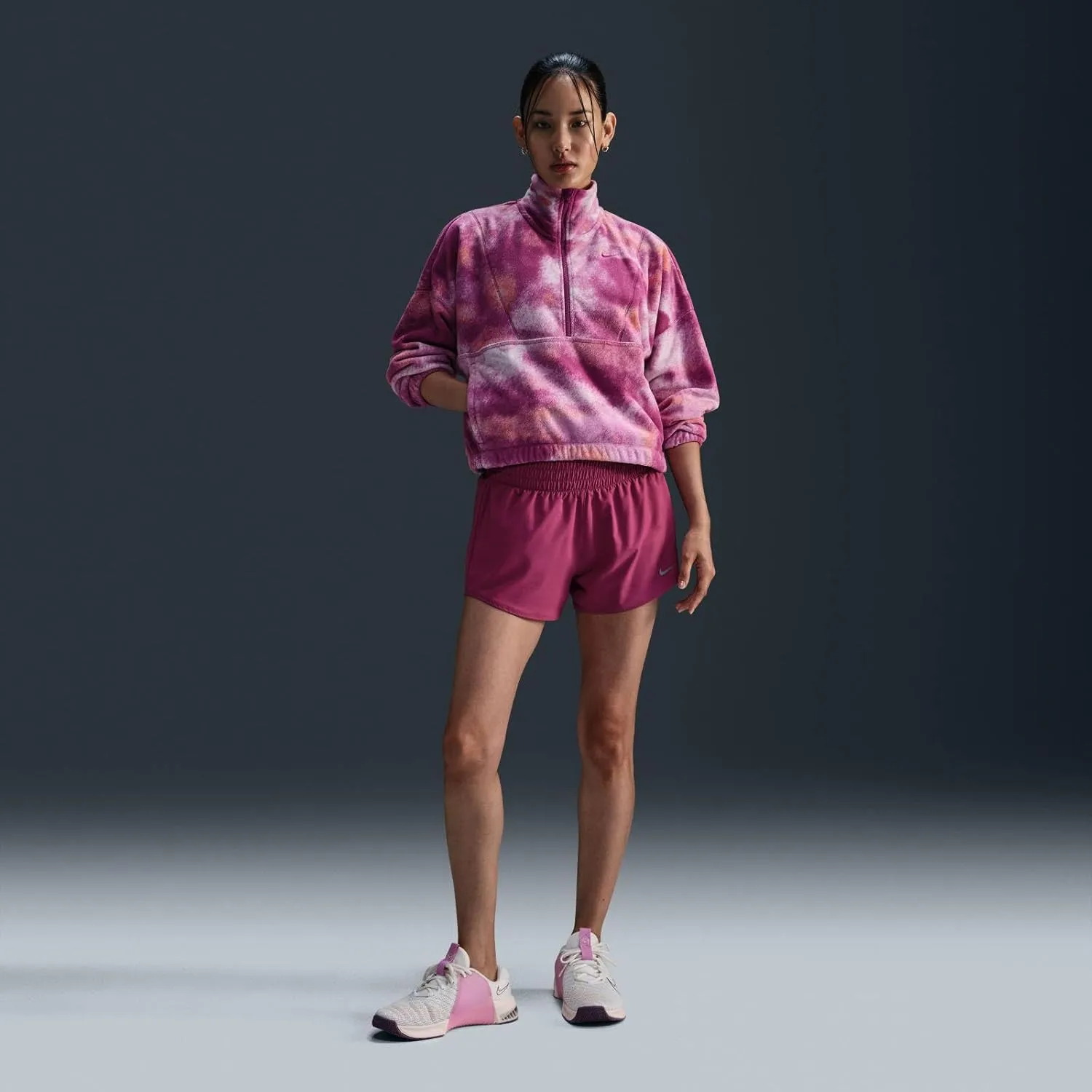 Nike One Women's Therma-FIT Oversized 1/2-Zip Fleece Printed Top (FZ6969-518, Hot Fuchsia/Hot Fuchsia)