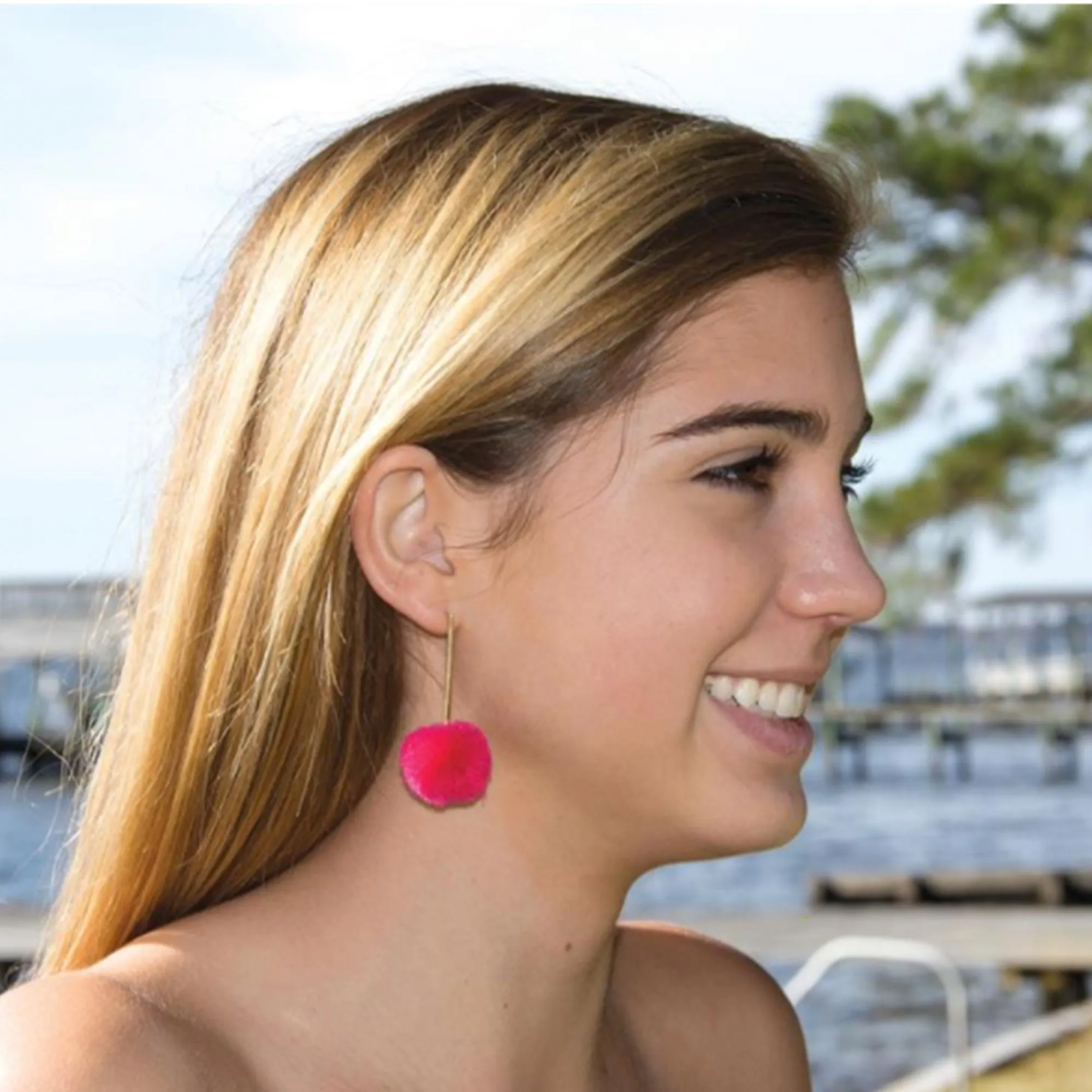 Pom Pom Bar Earrings