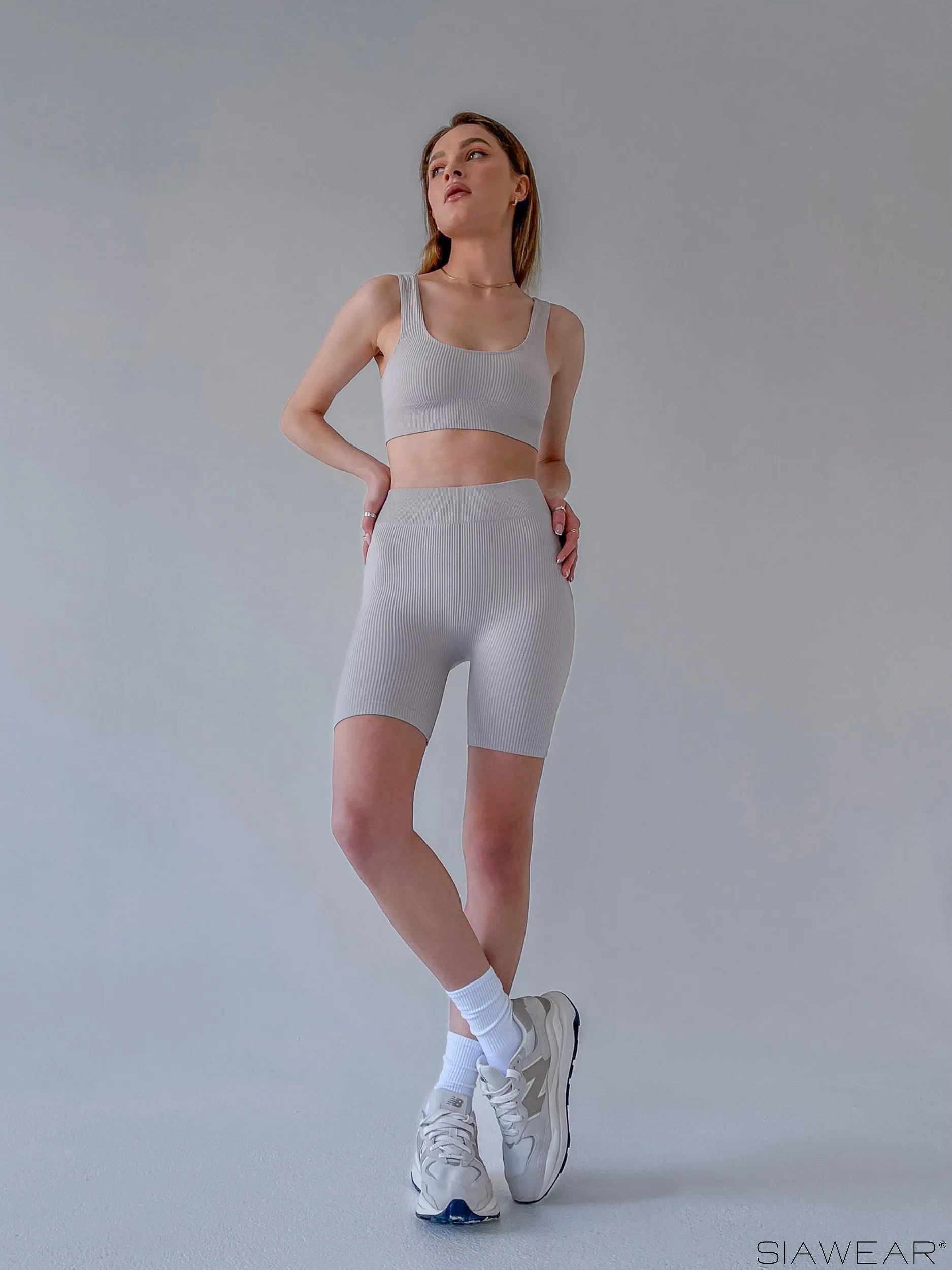 Power Rib Seamless Mid Rise Biker Shorts