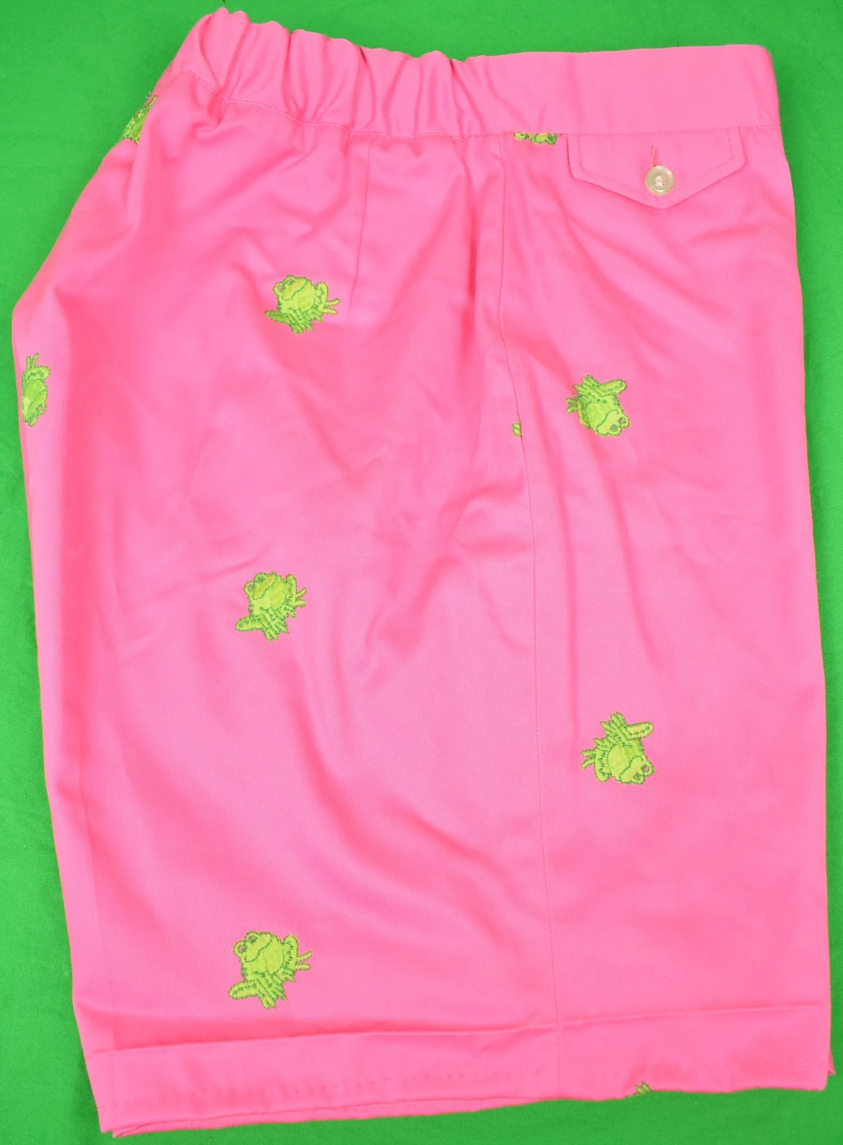 "Chipp Hot Pink Chino Shorts w/ Embroidered Lime Green Frogs" Sz: 32