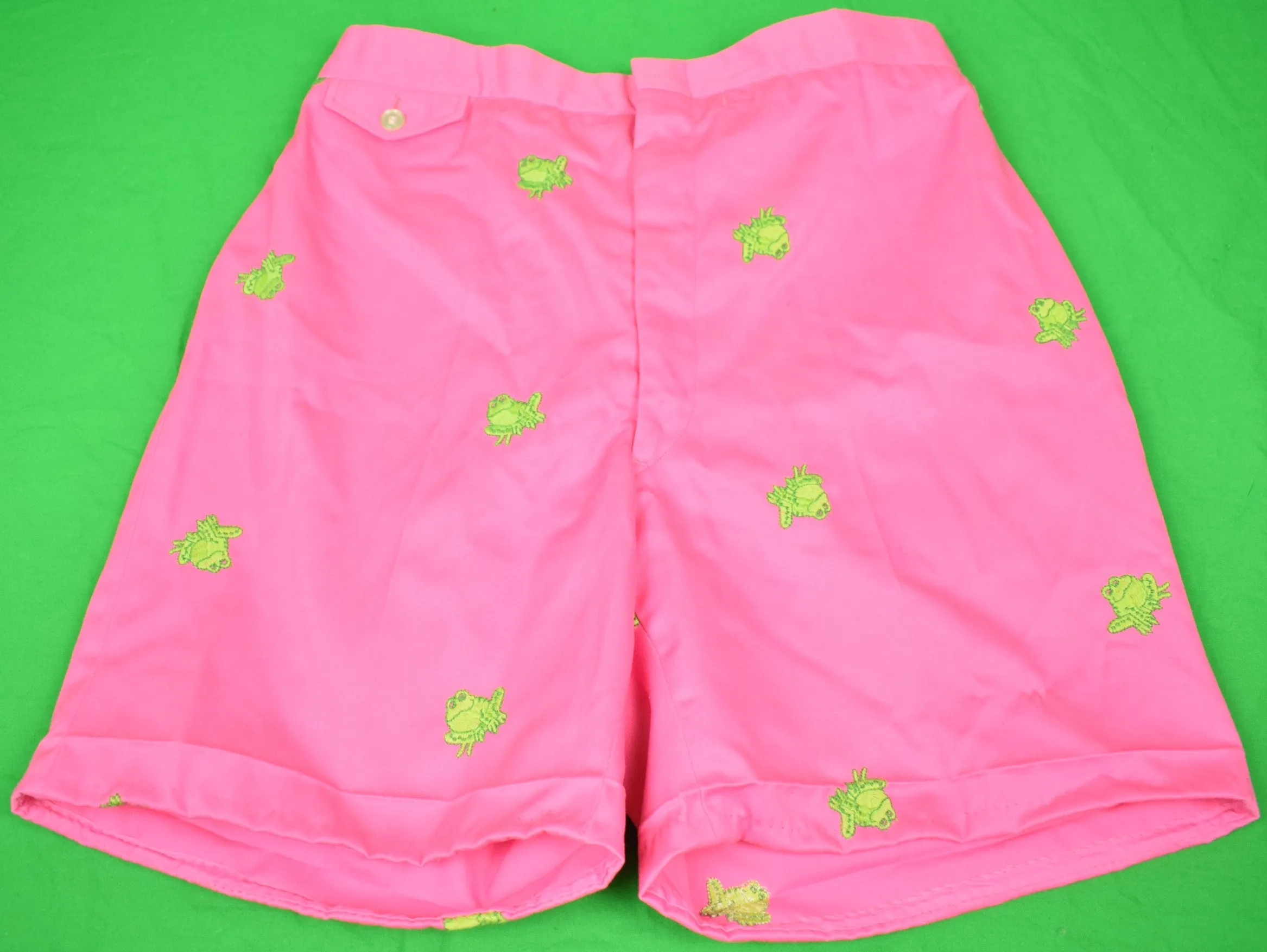 "Chipp Hot Pink Chino Shorts w/ Embroidered Lime Green Frogs" Sz: 32