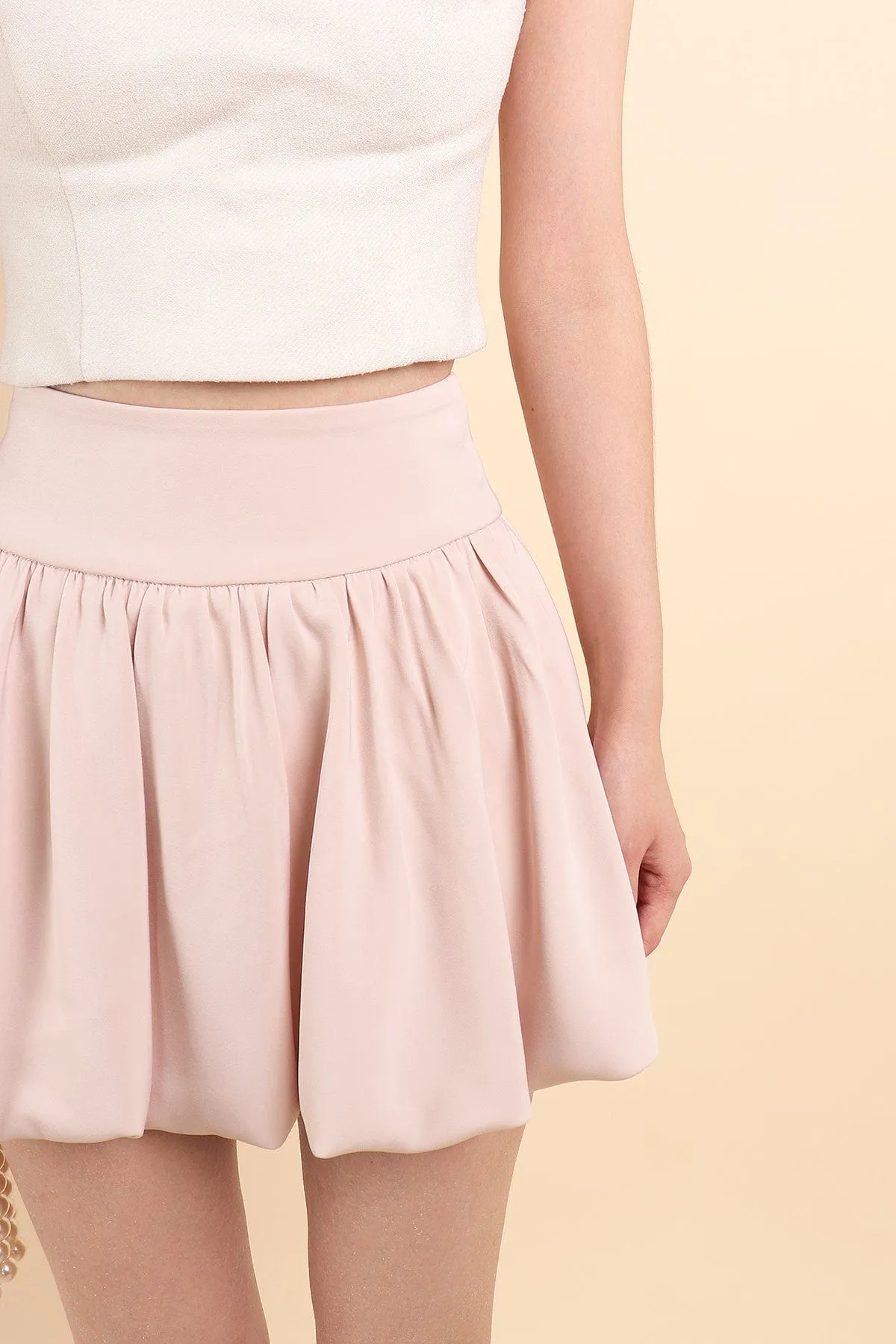 SHERA BUBBLE SKORTS IN PINK BEIGE