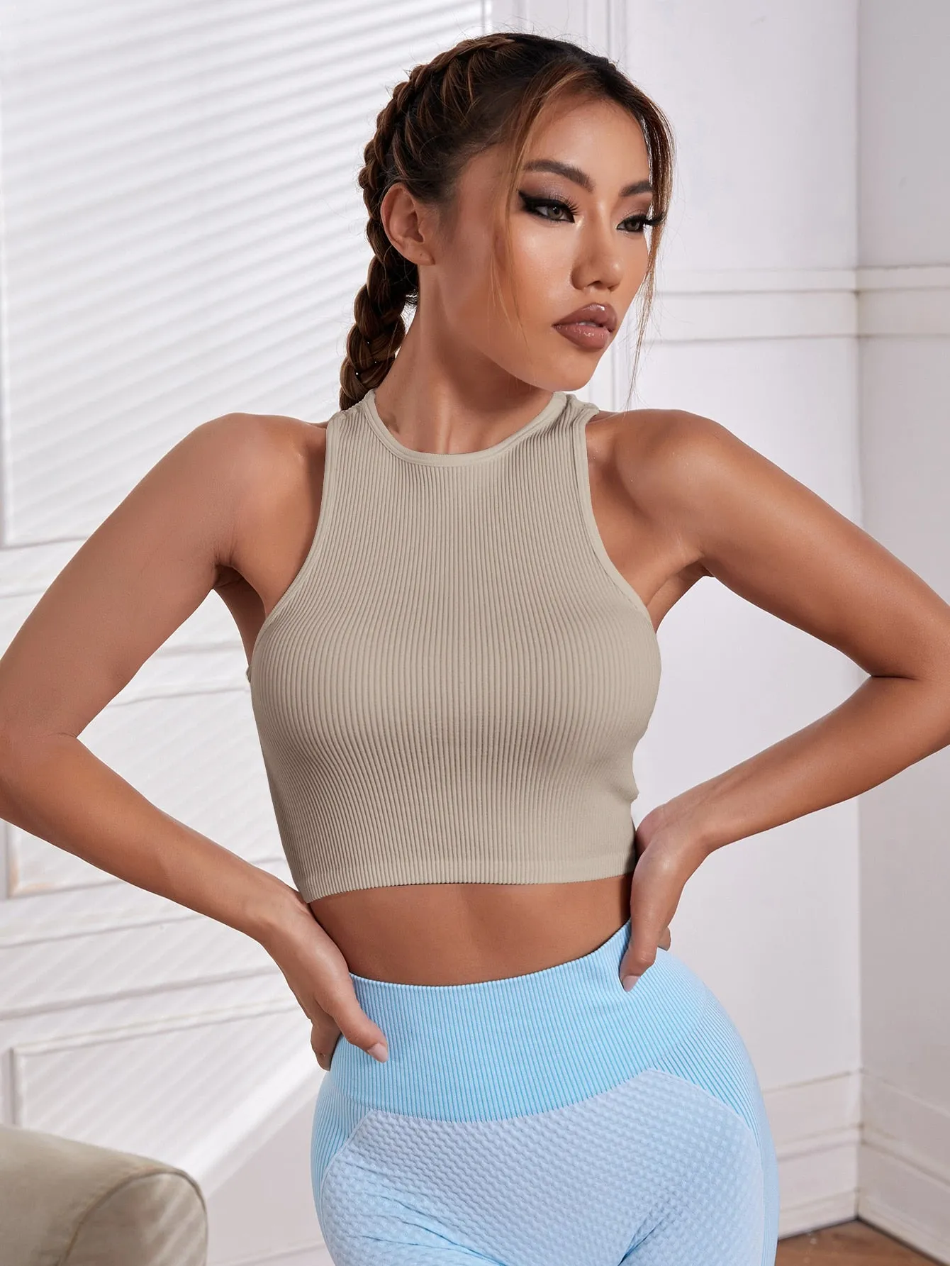 Solid Racer Back Crop Active Tank Top ss22