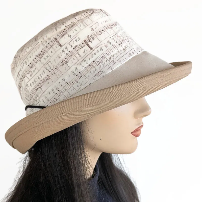 Sunblocker UV summer hat sun hat with wide brim, natural notes print, adjustable fit