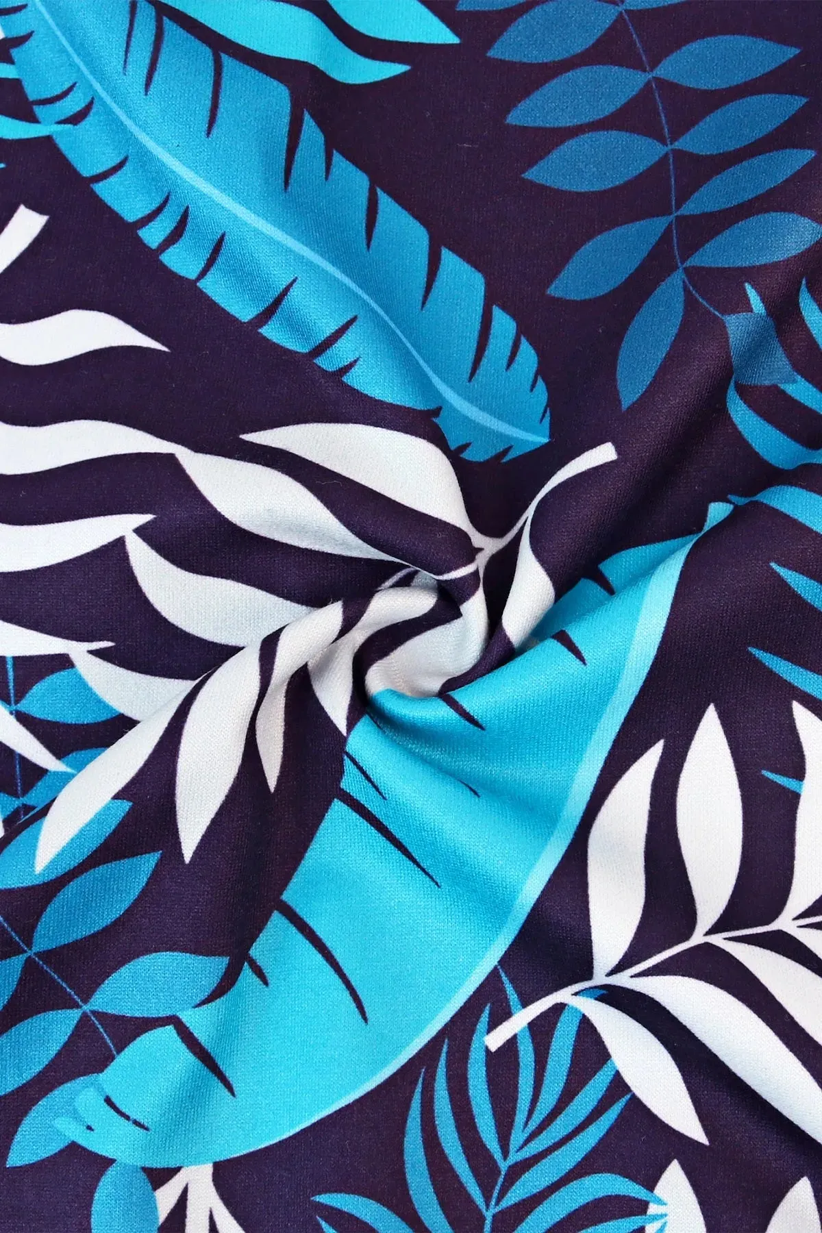 Supersoft Leaves Print Cruise Outfit Camisoles Tank