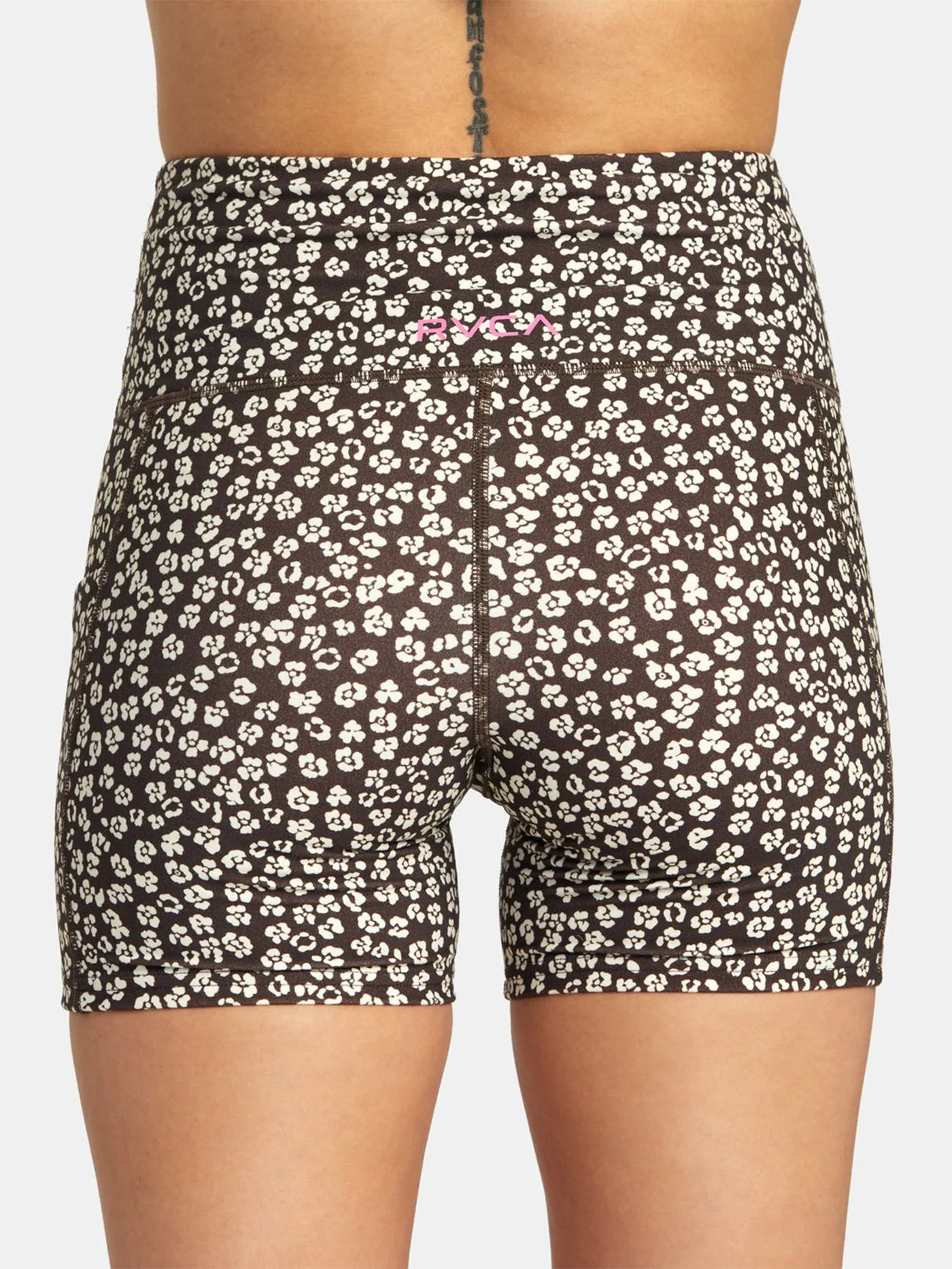 VA Essential Pocket II Shorts