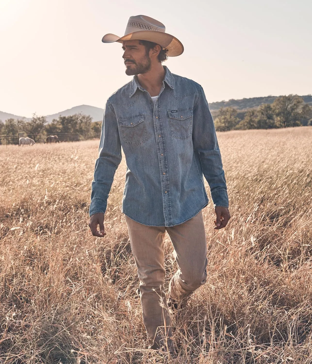 Wrangler Men's Denim Collection Snap Shirt